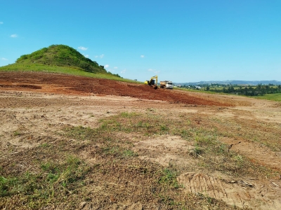  Terraplanagem do AME continua a todo vapor 